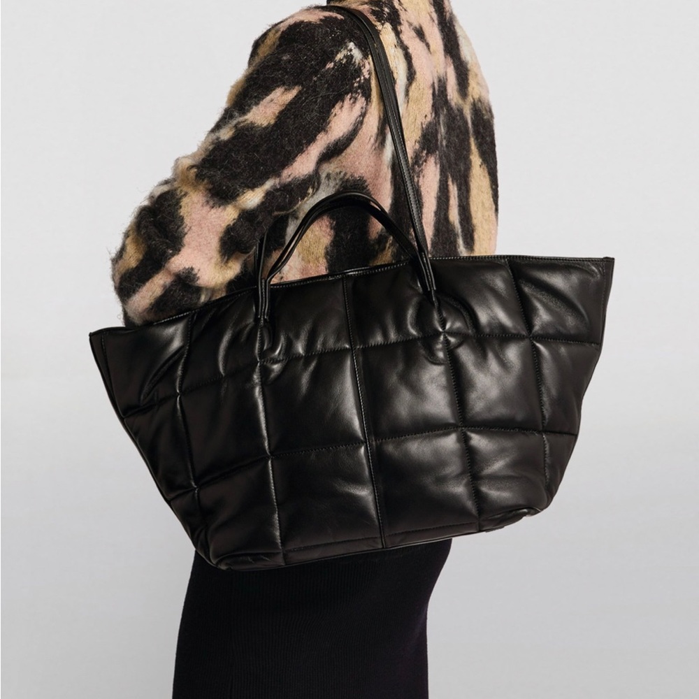 ALLSAINTS
Leather Nadaline Quilted Tote Bag